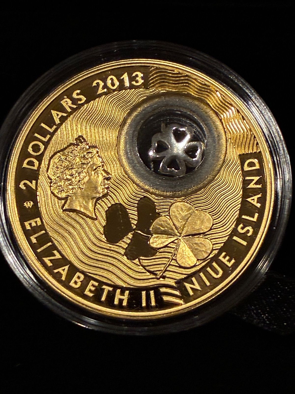 2013 ニウエ 幸運の四つ葉のクローバー 金メッキ 銀貨 コイン チャーム