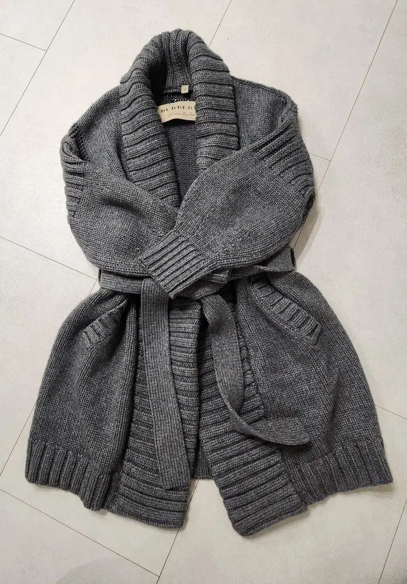 バーバリー ウールカシミア ションールニート ベルトカーディガン