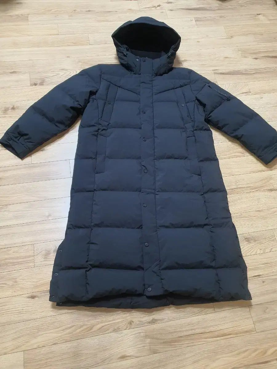 カステルバジャック ダウンジャケット ロング丈 ブラック メンズ 105 のような服