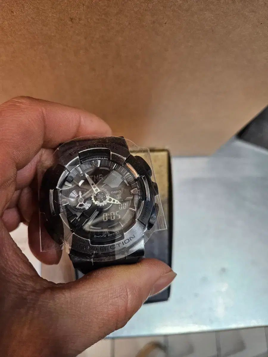 G-SHOCK GM-110 VB-1 ADR