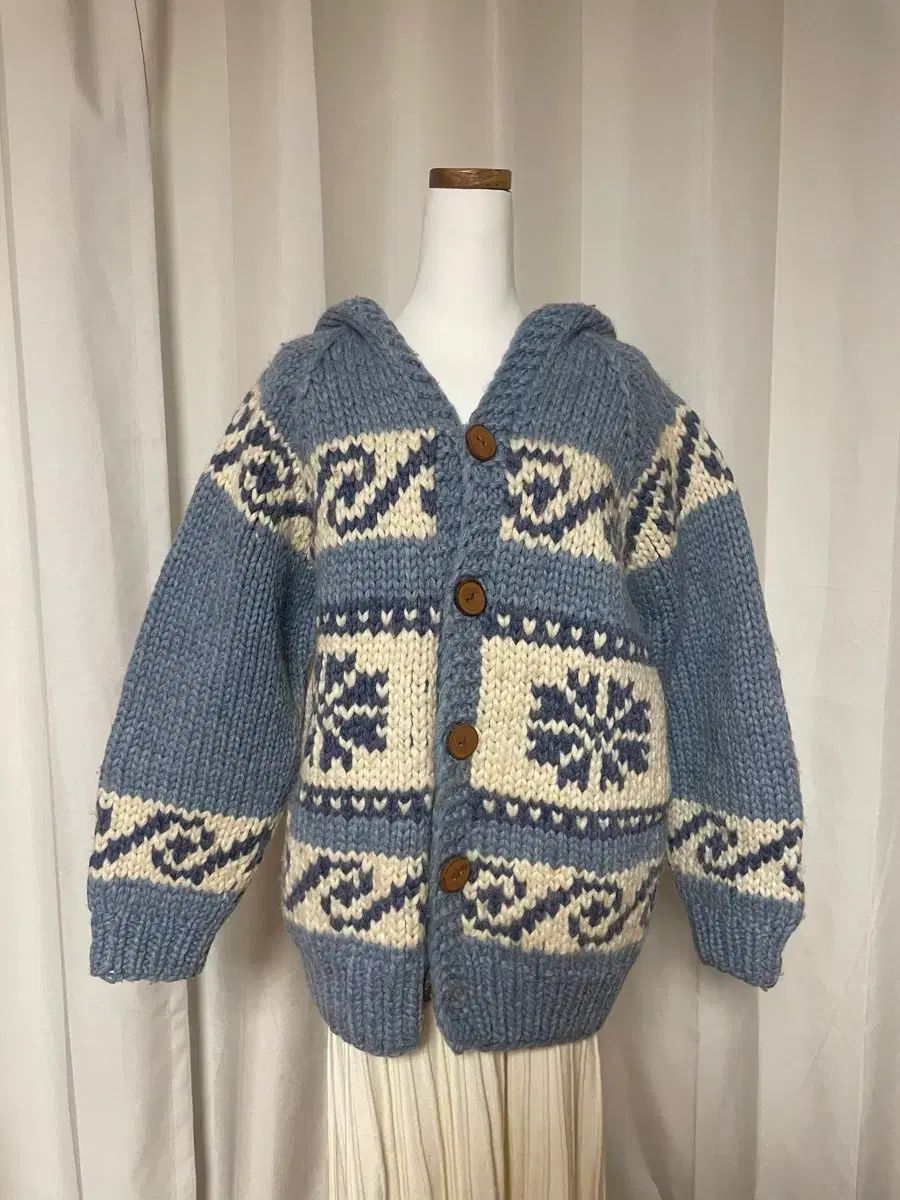 深海 奏太 カナダ カウチン 雪の結晶 パータン ニット カーディガン