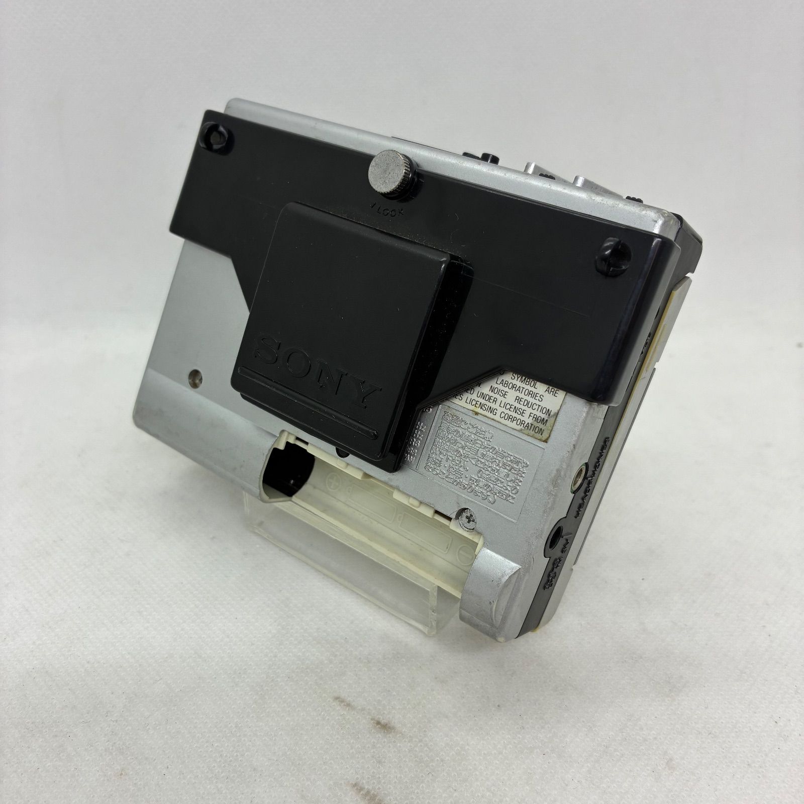 ジャンク品】SONYソニー FM/AMステレオカセットウォークマン WALKMAN