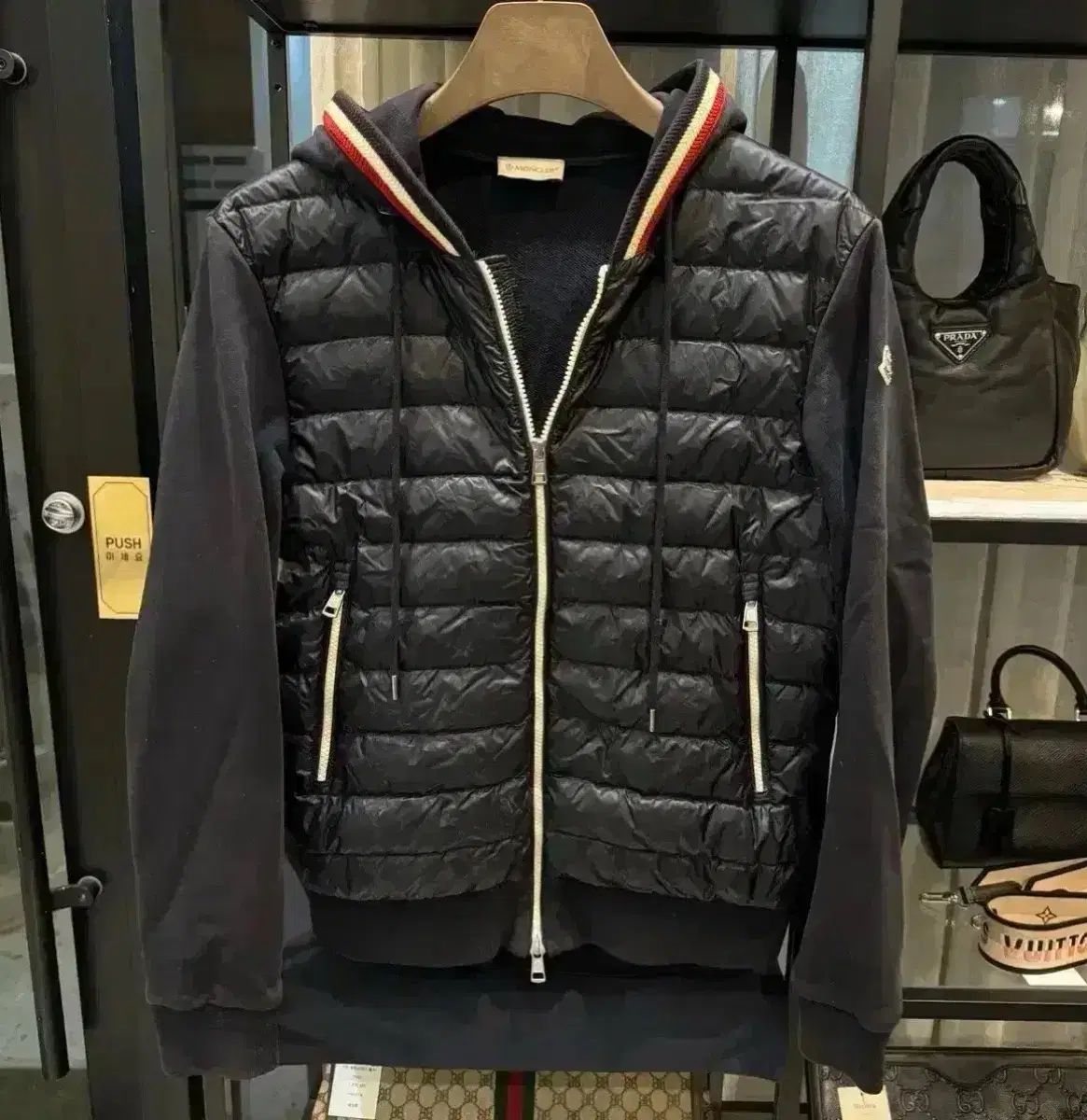 MONCLER マグリア 3本線 フード ダウンニット ネイビー