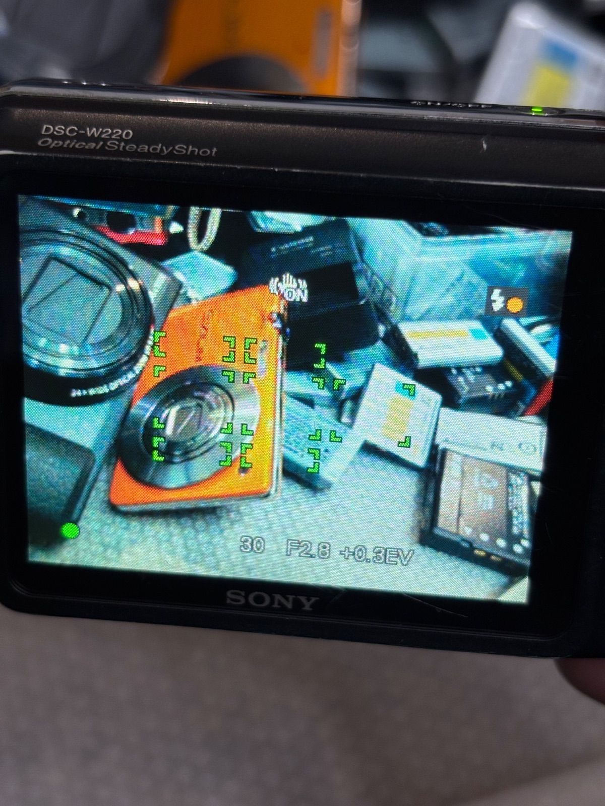 デジタルカメラ Cyber-shot