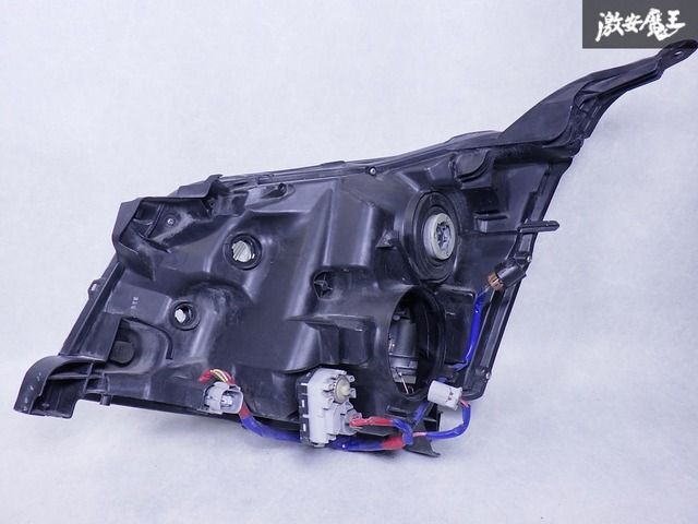 即発送』トヨタ TOYOTA 純正 ZRR70G ノア 後期 HID ヘッドライト