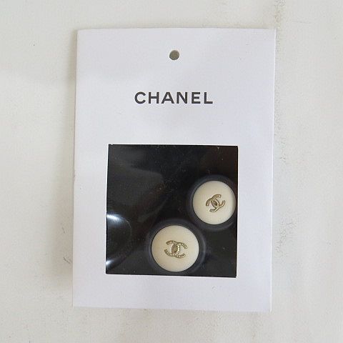 シャネル CHANEL 17 B P 57161 V 14874 JACKET 94305 36 補修布 替えボタン
