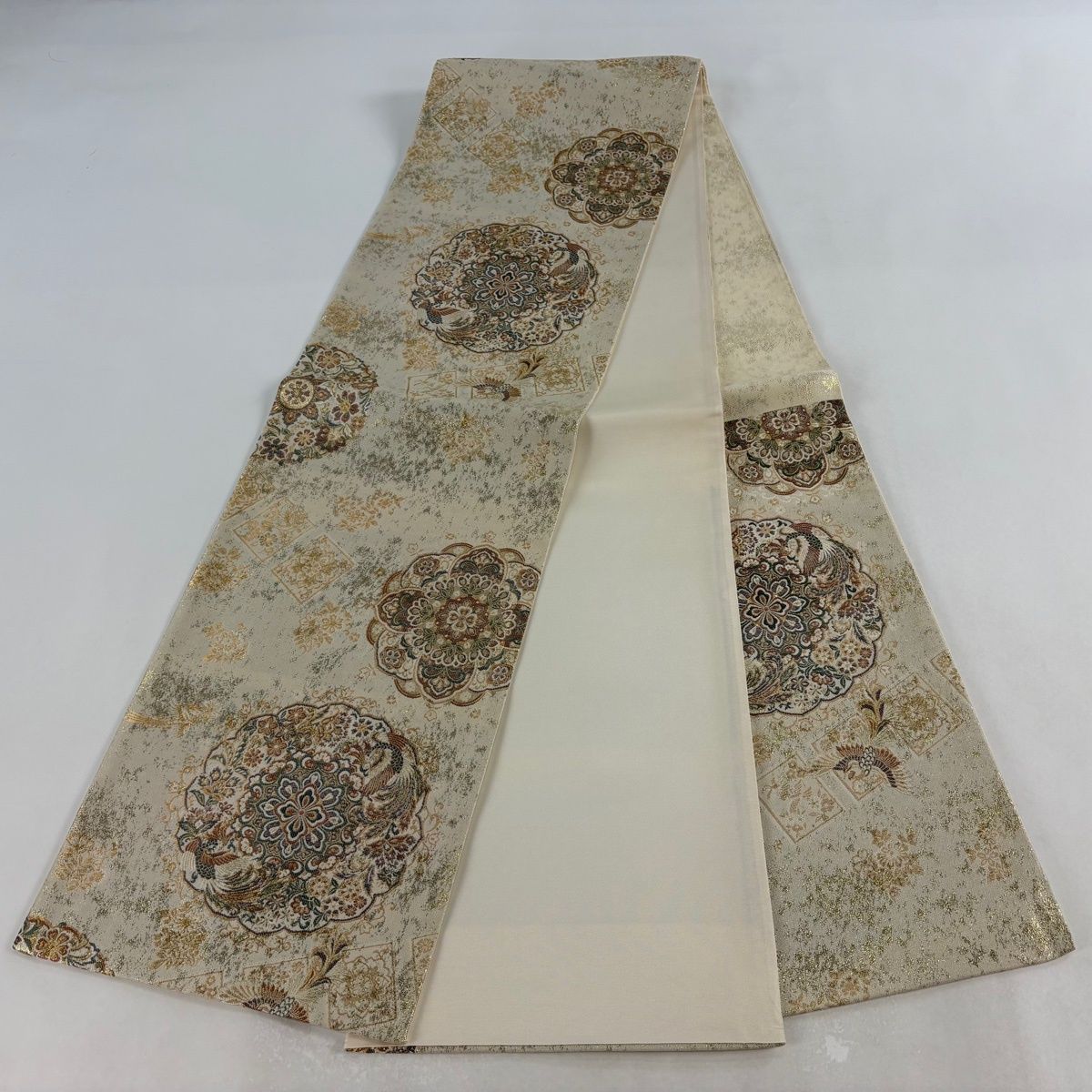 袋帯 秀品 鏡裏華文 鳳凰 箔 金糸 ベージュ 六通 正絹 【中古】 - メルカリ