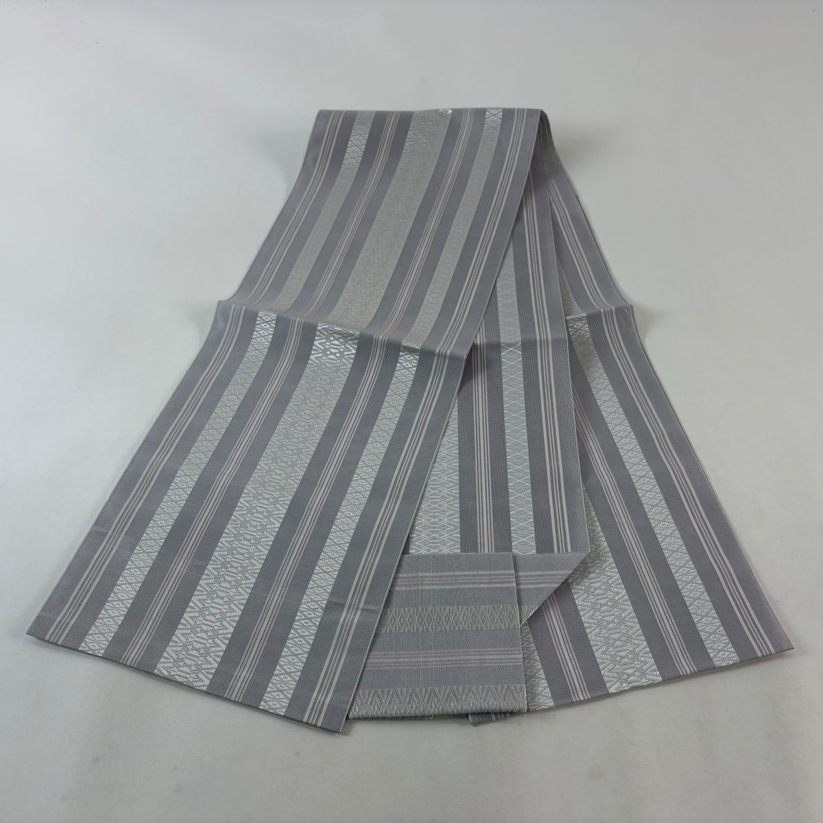 美品】 名古屋帯 秀品 夏帯 紗 八寸名古屋帯 松葉仕立て トンネル