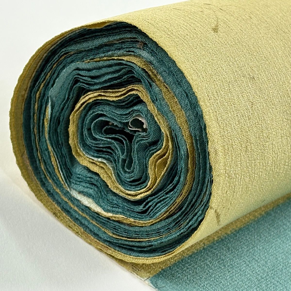 反物 秀品 付下げ 草花 金彩 染め分け 薄緑 正絹 【中古】 - メルカリ