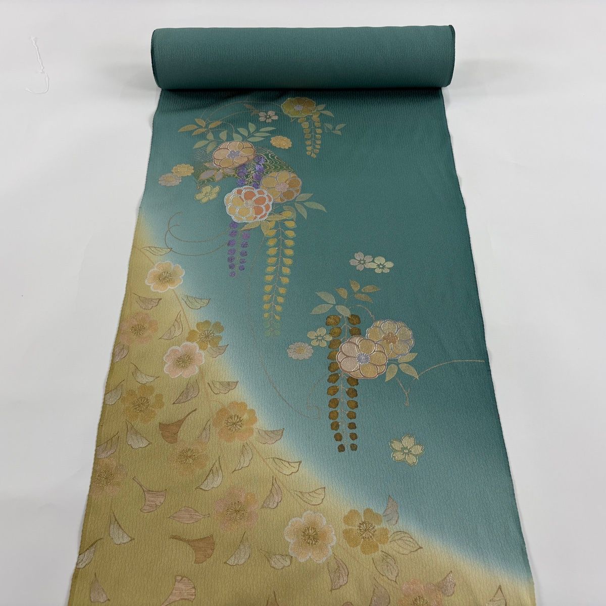 反物 秀品 付下げ 草花 金彩 染め分け 薄緑 正絹 【中古】 - メルカリ