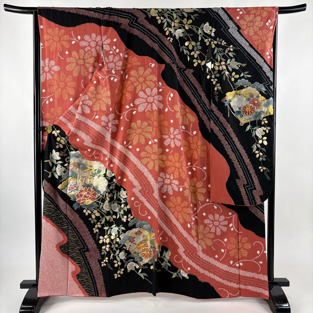 振袖 身丈164.5cm 裄丈67cm M 袷 袋帯フルセット 御所車 牡丹 金銀彩