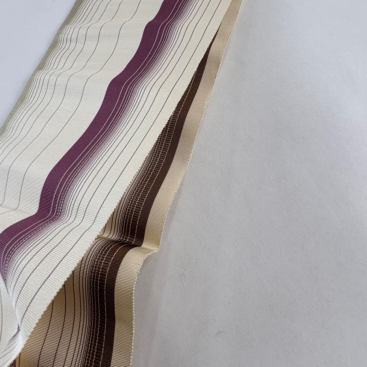 美品】 名古屋帯 秀品 証紙 博多織 紬地 今昔間道 縞 クリーム 正絹