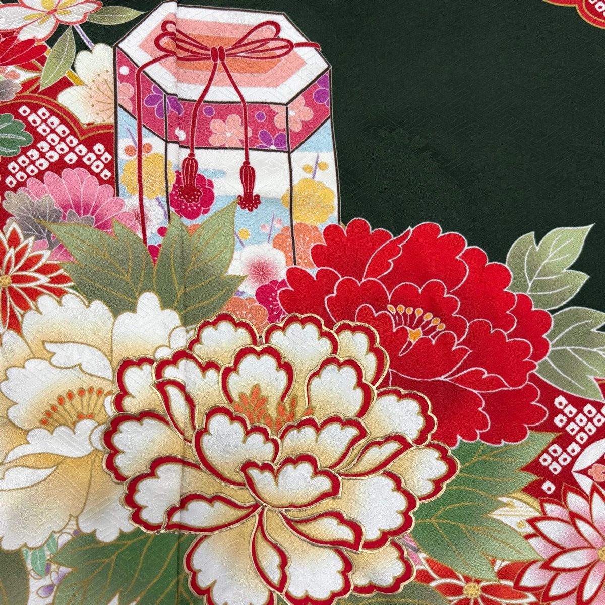 振袖 身丈173cm 裄丈73cm L 袷 貝桶 牡丹 金彩 深緑 正絹 名品 【中古