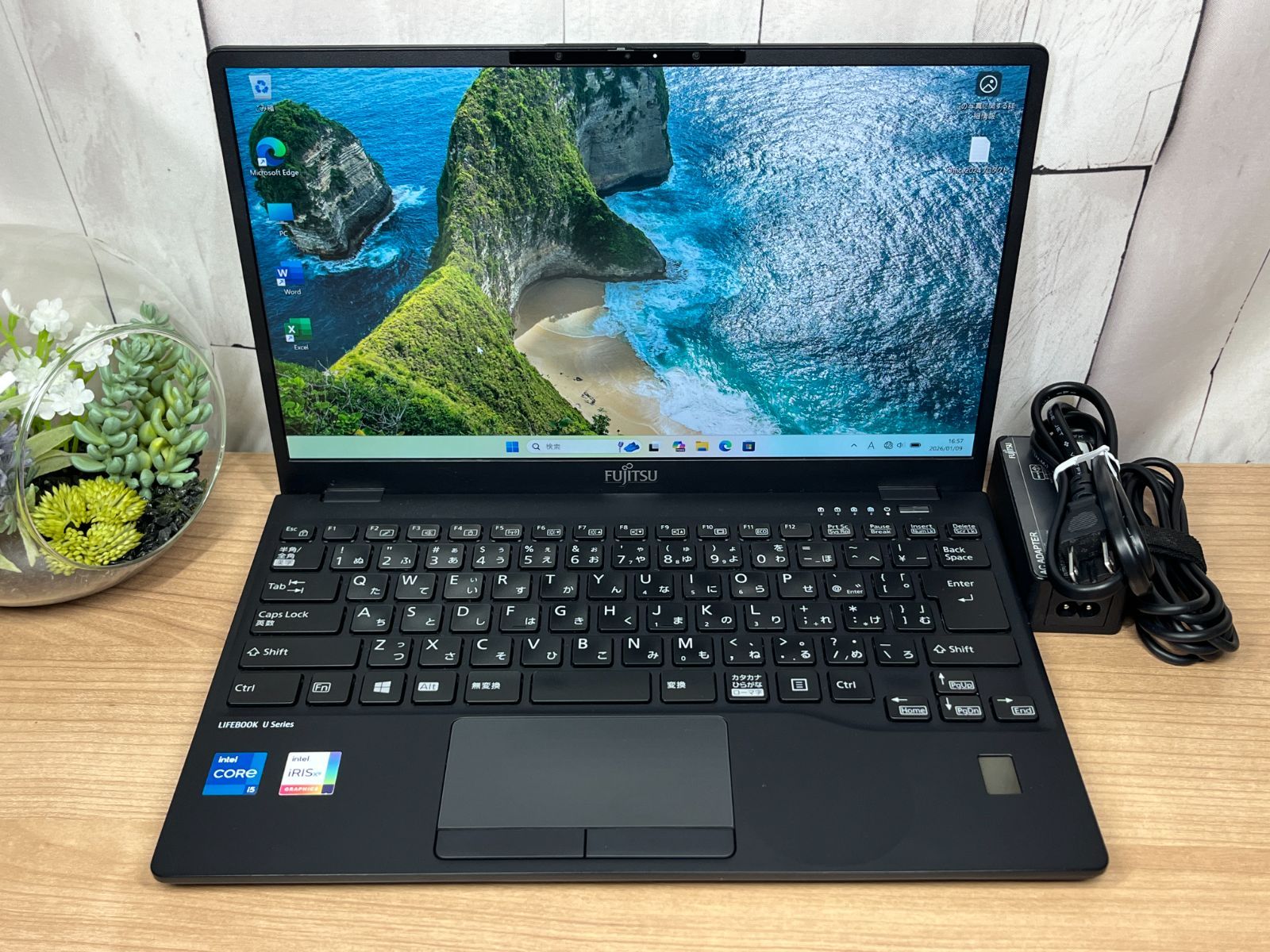 16GB レッド 富士通 U9311/F 13.3型 軽量 Office2024 ノートパソコン