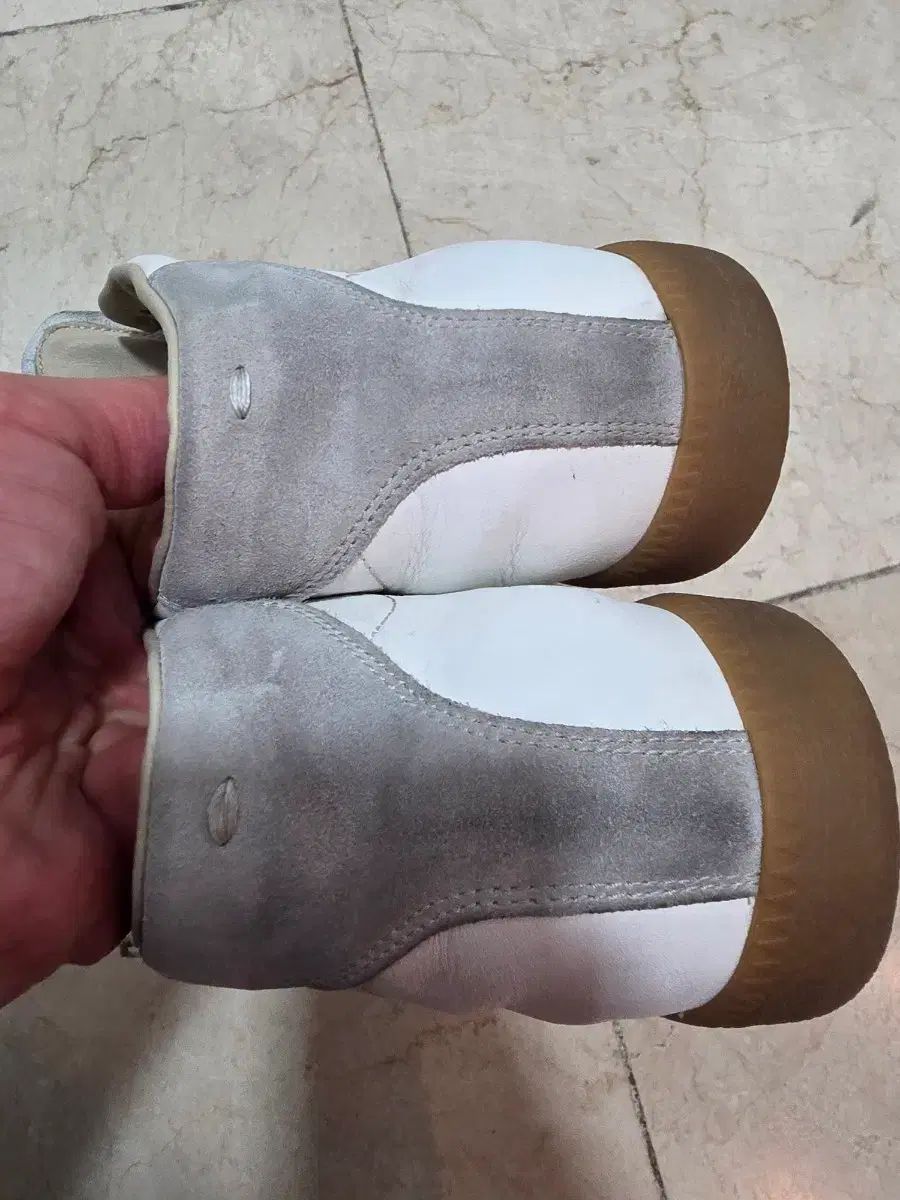 メゾン マルジェラ ドイツ軍 ハイトップ スニーカー - メルカリ