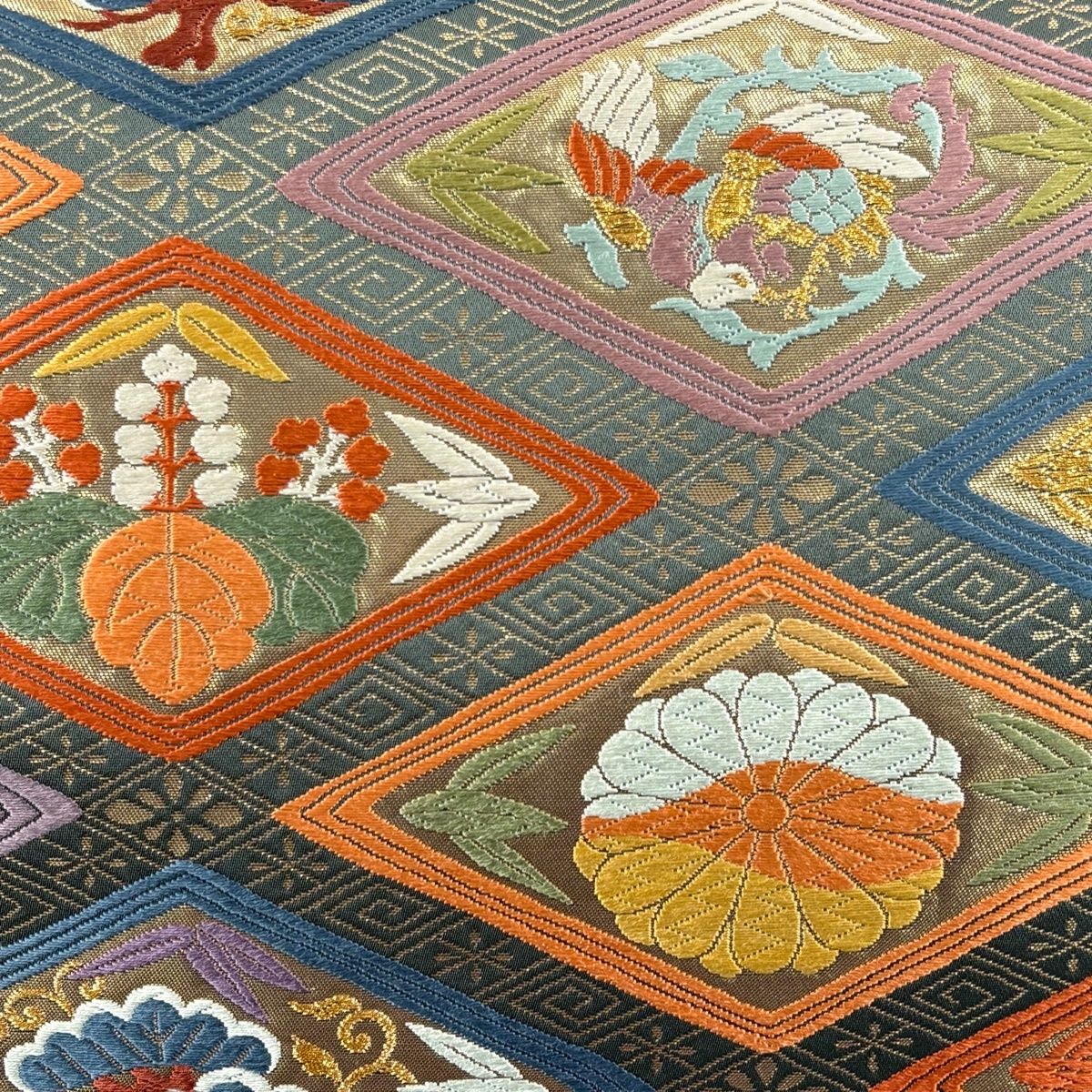 袋帯 名品 菱 菊 箔 唐織 青緑 六通 正絹 【中古】 - メルカリ