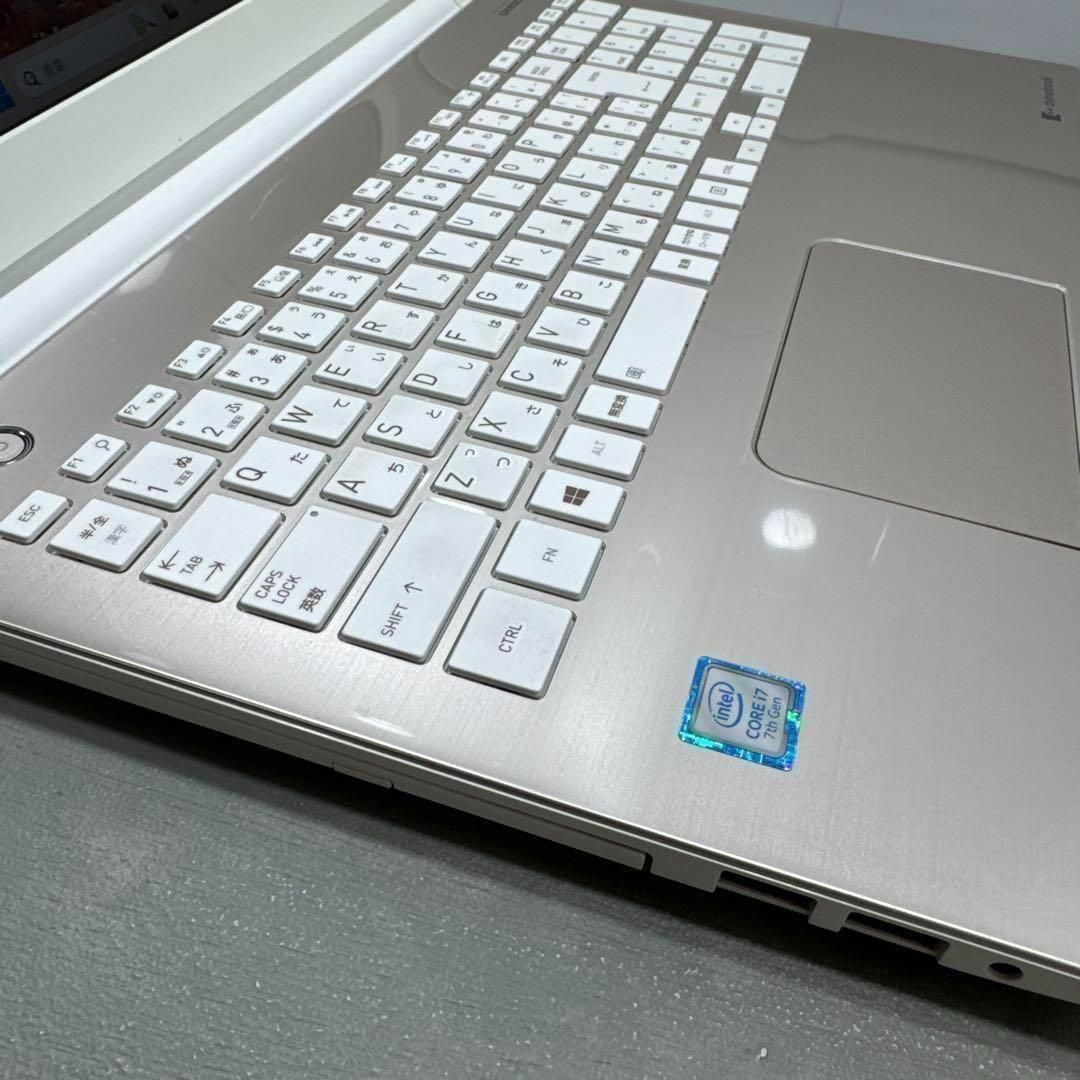 高性能】東芝サテンゴールド☘7世代i7☘メモリ16GB☘️SSD512GB - メルカリ