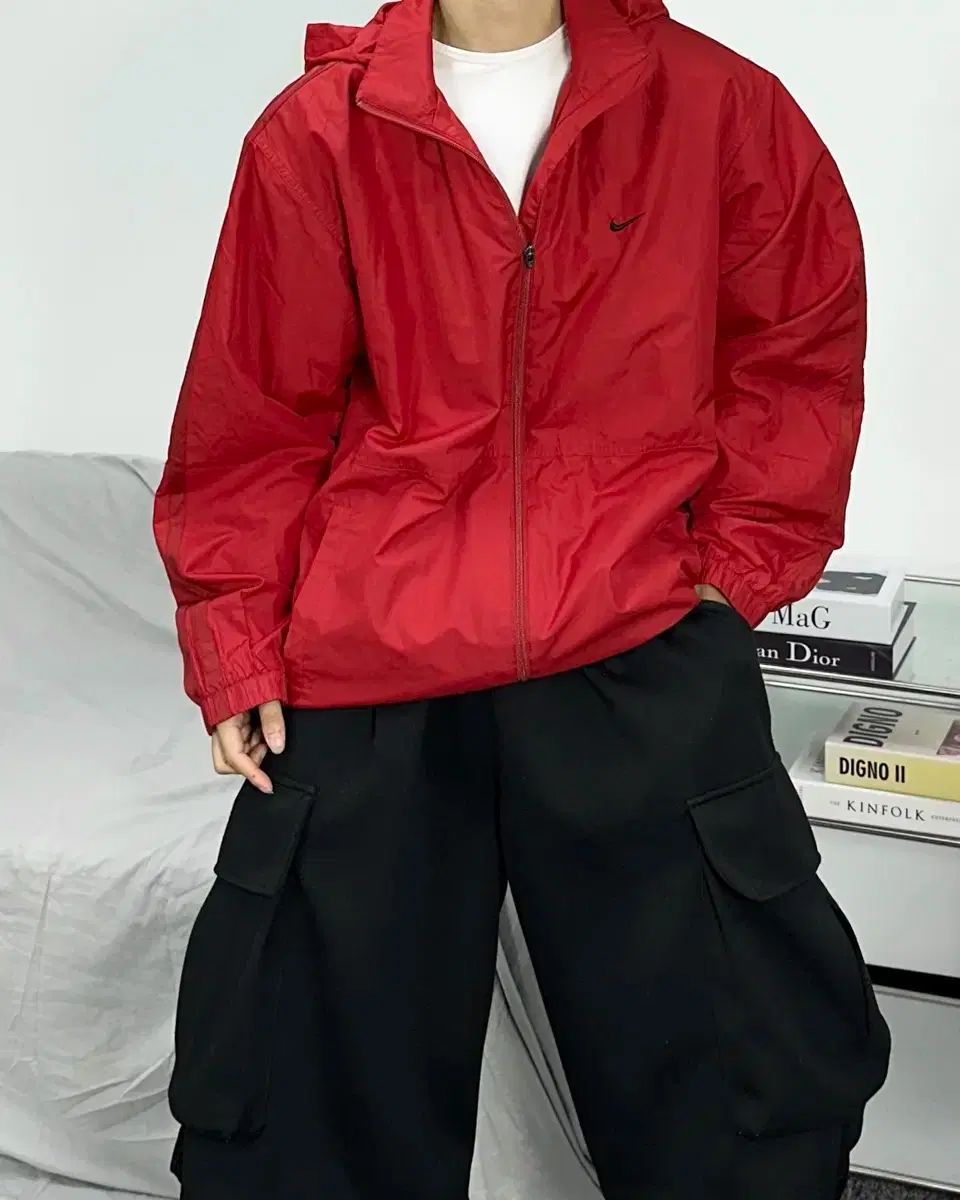 NIKE 90s レッド 起毛 ウィンドブレーカー アウター L - メルカリ