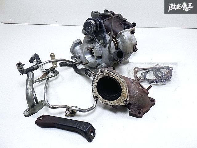 実動車外し トヨタ JZX 100 マーク2 チェイサー クレスタ ツアラーV 1 JZ-GTE タービン 過給機 アウトレットパイプ 配管 棚K-4