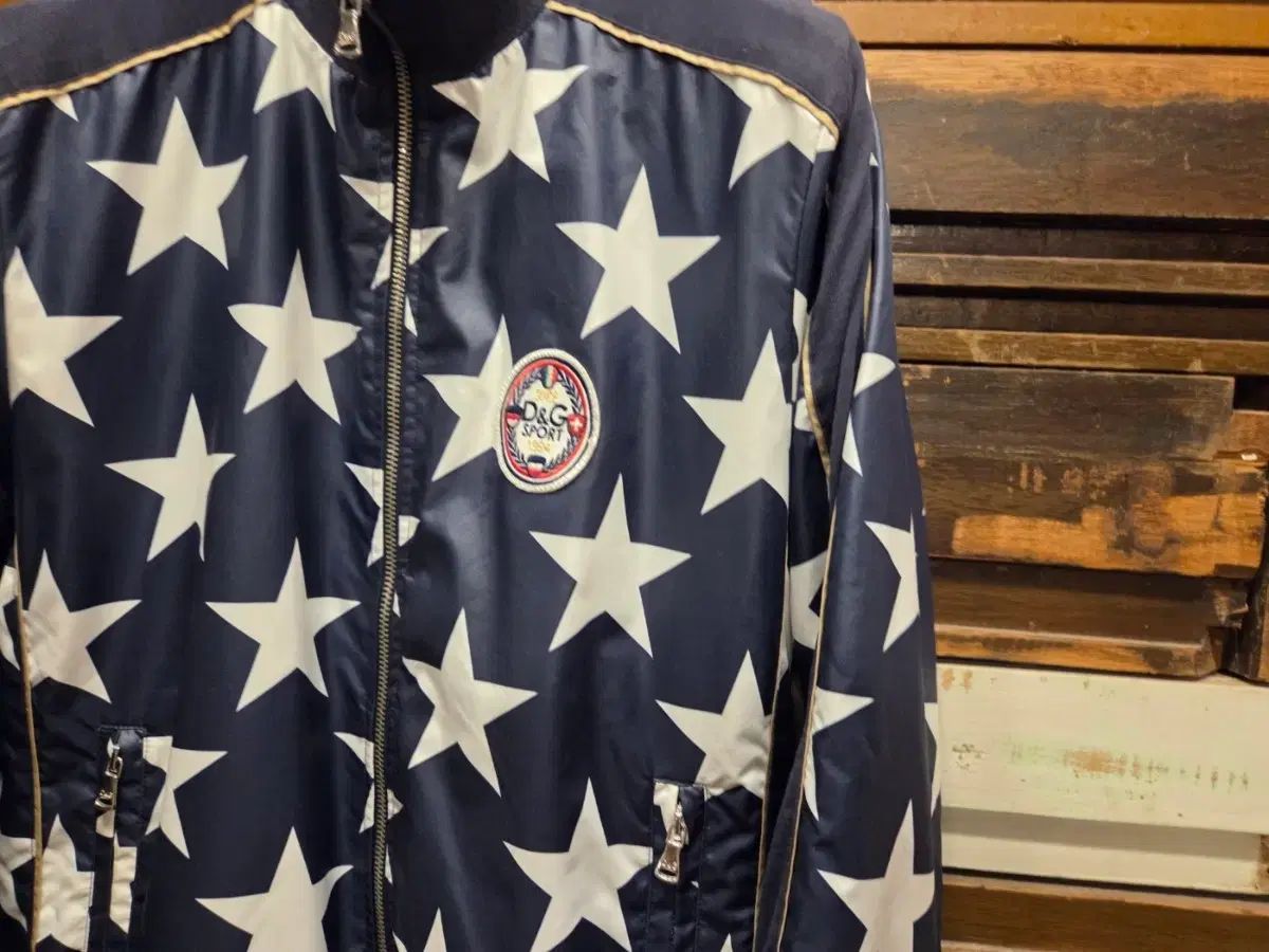 トラックジャージ