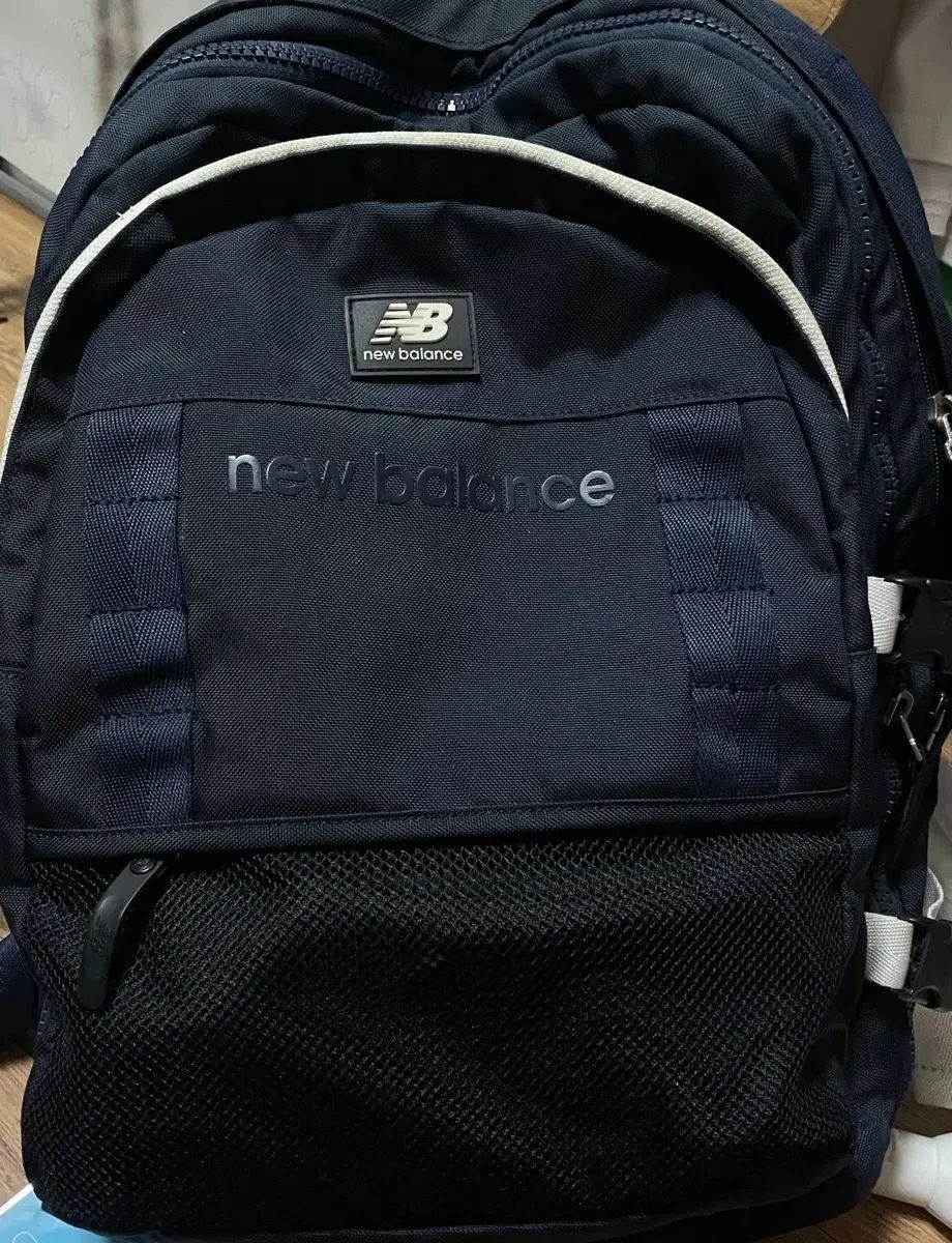 ニュー ンス ネイビ バックパック