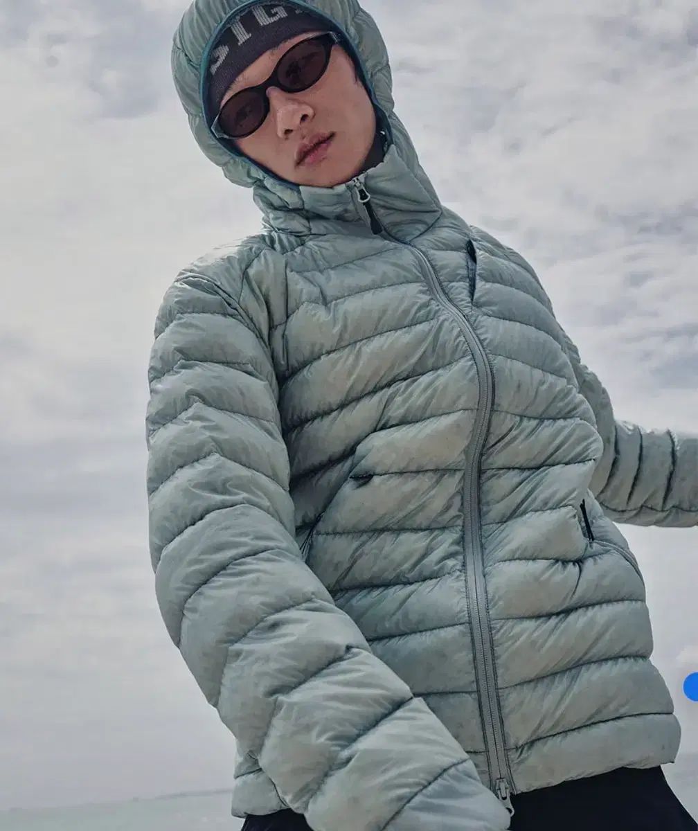 L シエラデザイン ミュール軽量 グースダウン ライトグレー