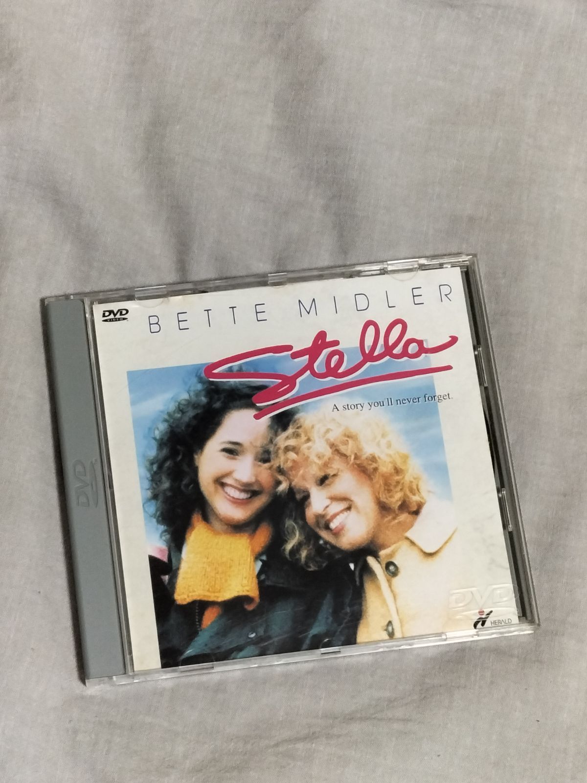 た*ち様 廃盤　ステラ('90米) DVD ベット・ミドラー た*ち様 廃盤 ステラ('90米) DVD ベット・ミドラー Amazon.co.jp: Stella (