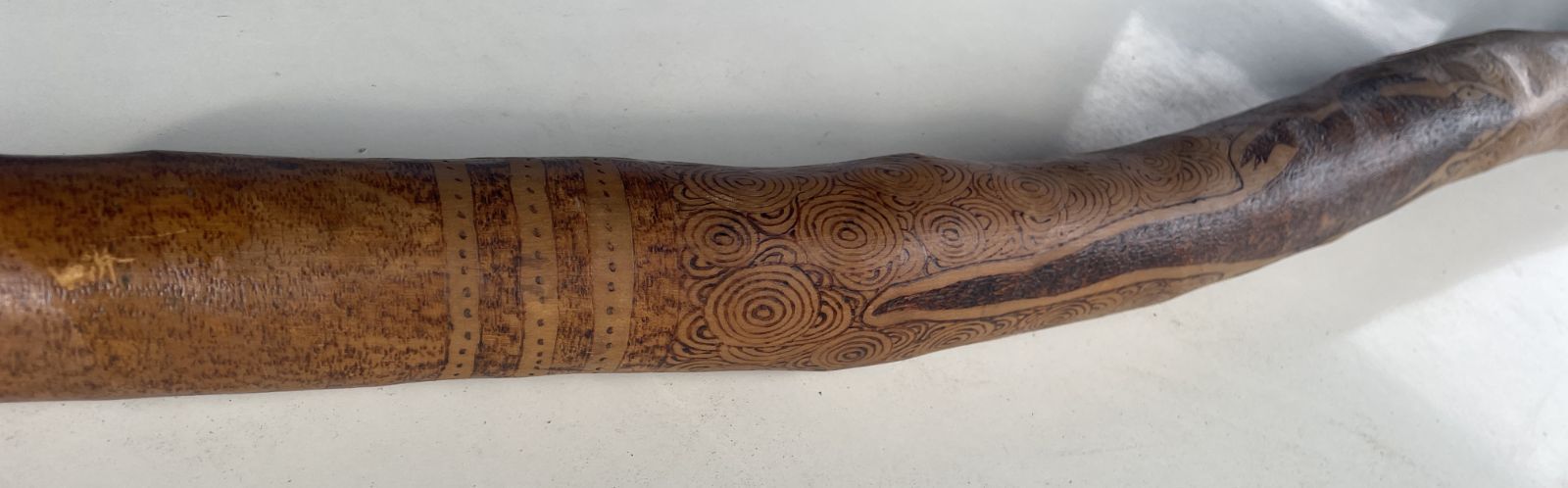 世界最古の金管楽器　ディジュリドゥ✴︎ ディジュリドゥ世界最古の金管楽器② 世界最古の金管楽器 ディジュ