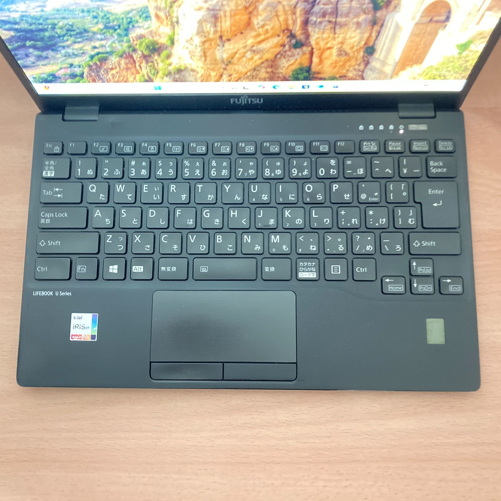 動作 富士通 U 9311|F 第11世代 Core i 7-1185 G 7|RAM 16 GB| NVMe |Windows 11|薄型軽量| |PC|ノートパソコン