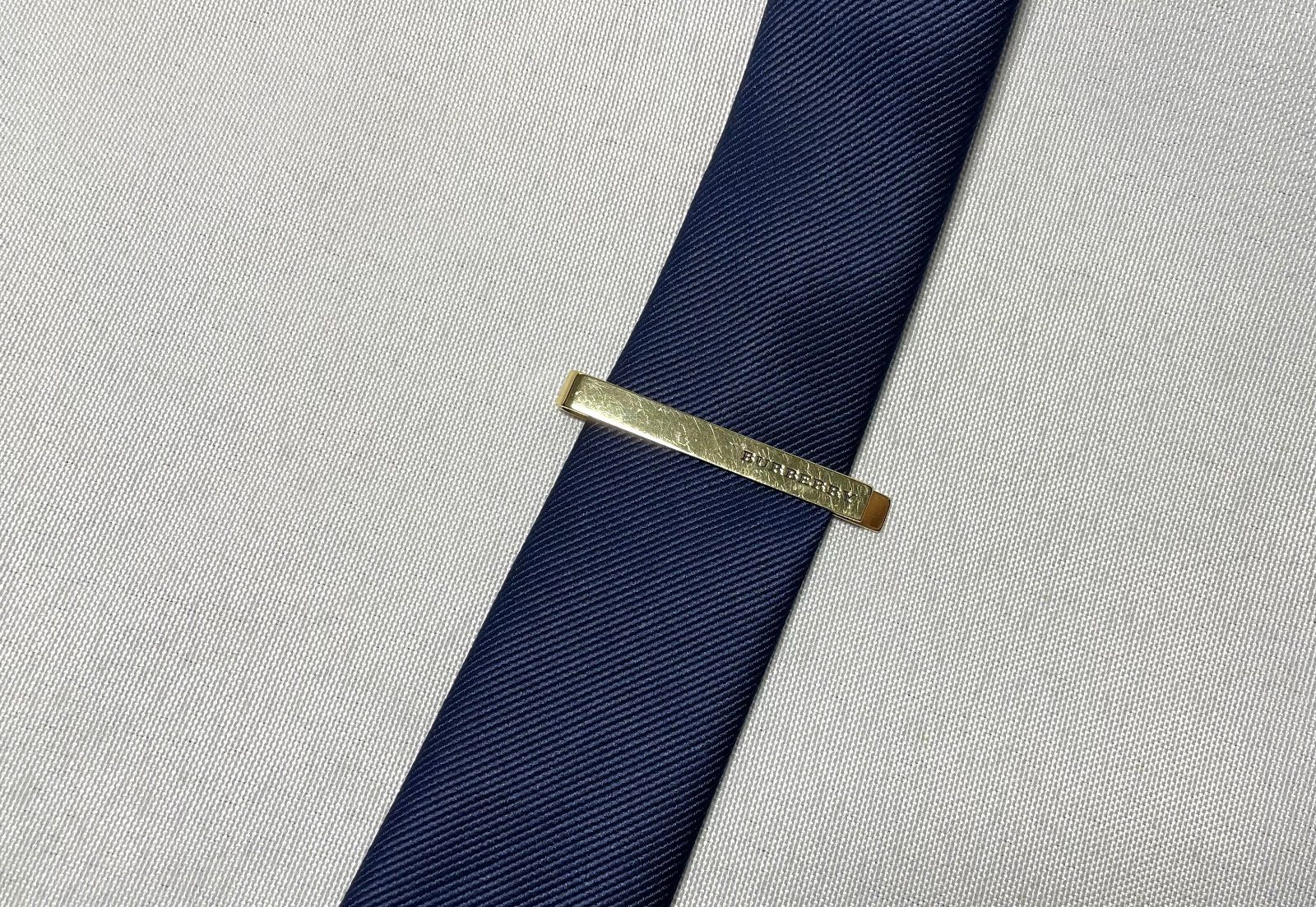 希少 BURBERRY バーバリー ブランドロゴ文字 ゴールド&ブラック