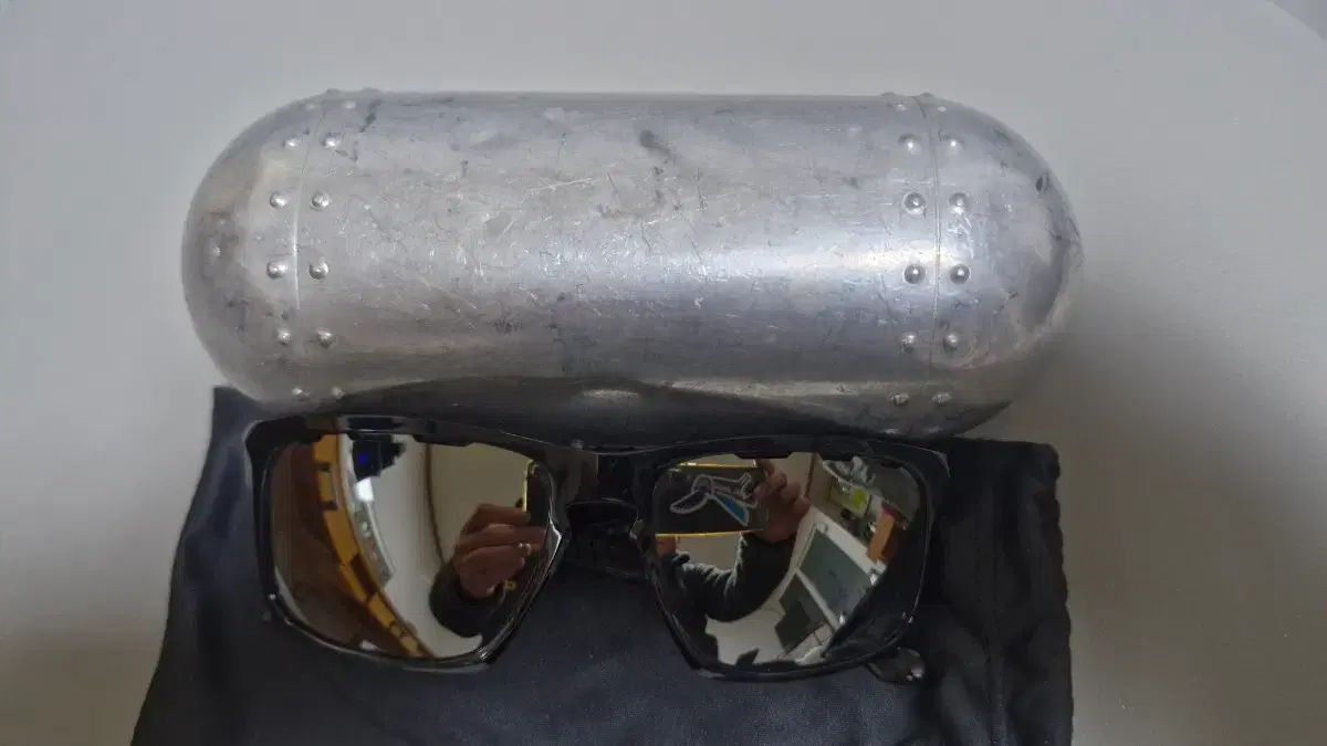  オークリー スリバー ウェンティッド アジアンフィット サングラス 小物