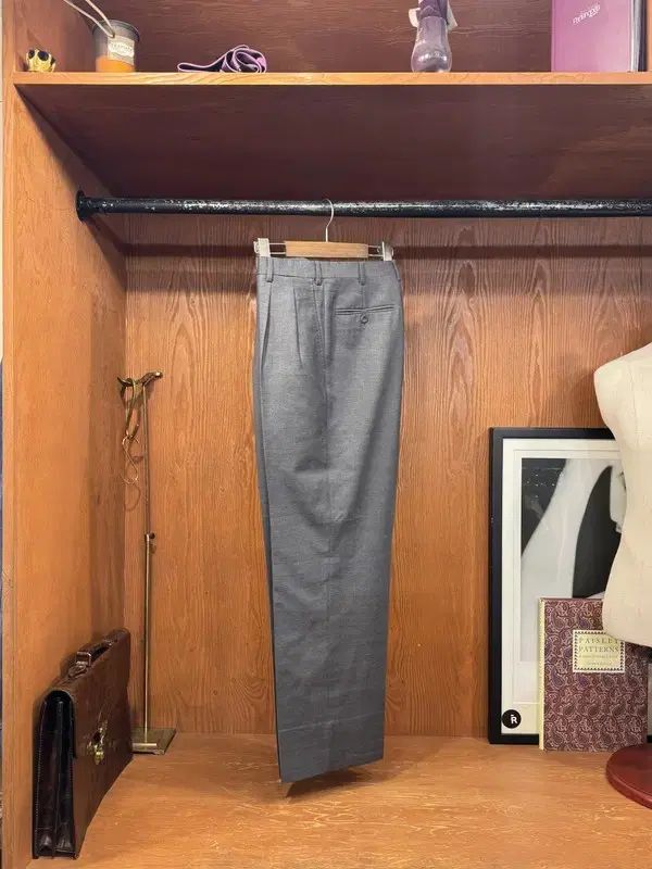 ブリオーニ ウール スラックス パンツ 30 31