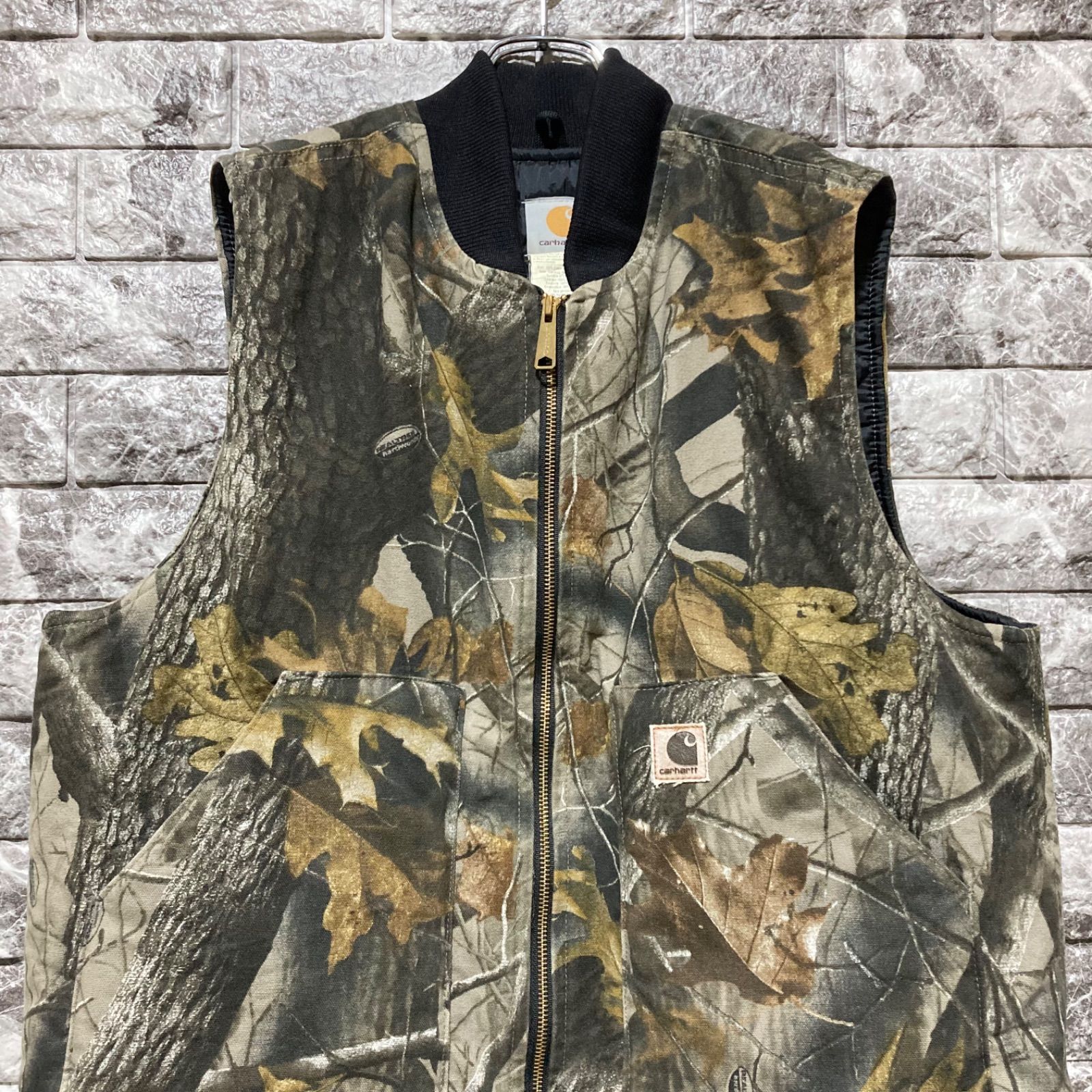 CARHARTT ダックベスト リアルツリー L カーハート DUCK VEST - メルカリ