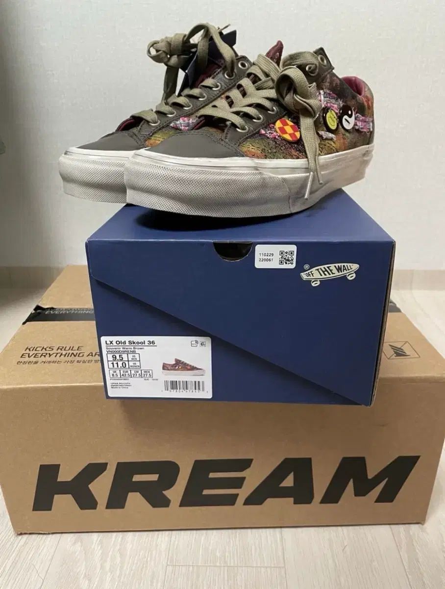  ヴァンズ ム オールドスクール スーベニアオフィシャル ウォーム ブラウン スニーカー 靴