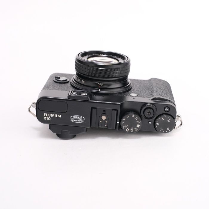 10 デジタルカメラ