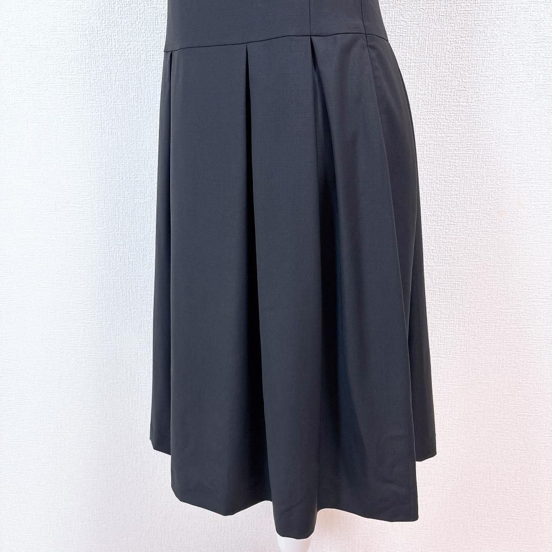  theory luxe ノースリーブボックスプリーツワンピース 38 黒 ノースリーブ ひざ丈ワンピース