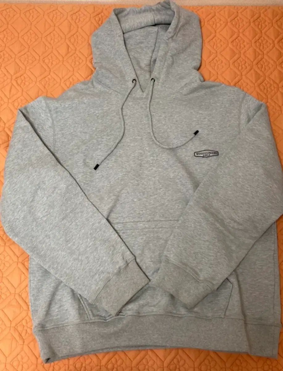 ウーヨンミ バックロゴ グレー パーカー サイズ 52