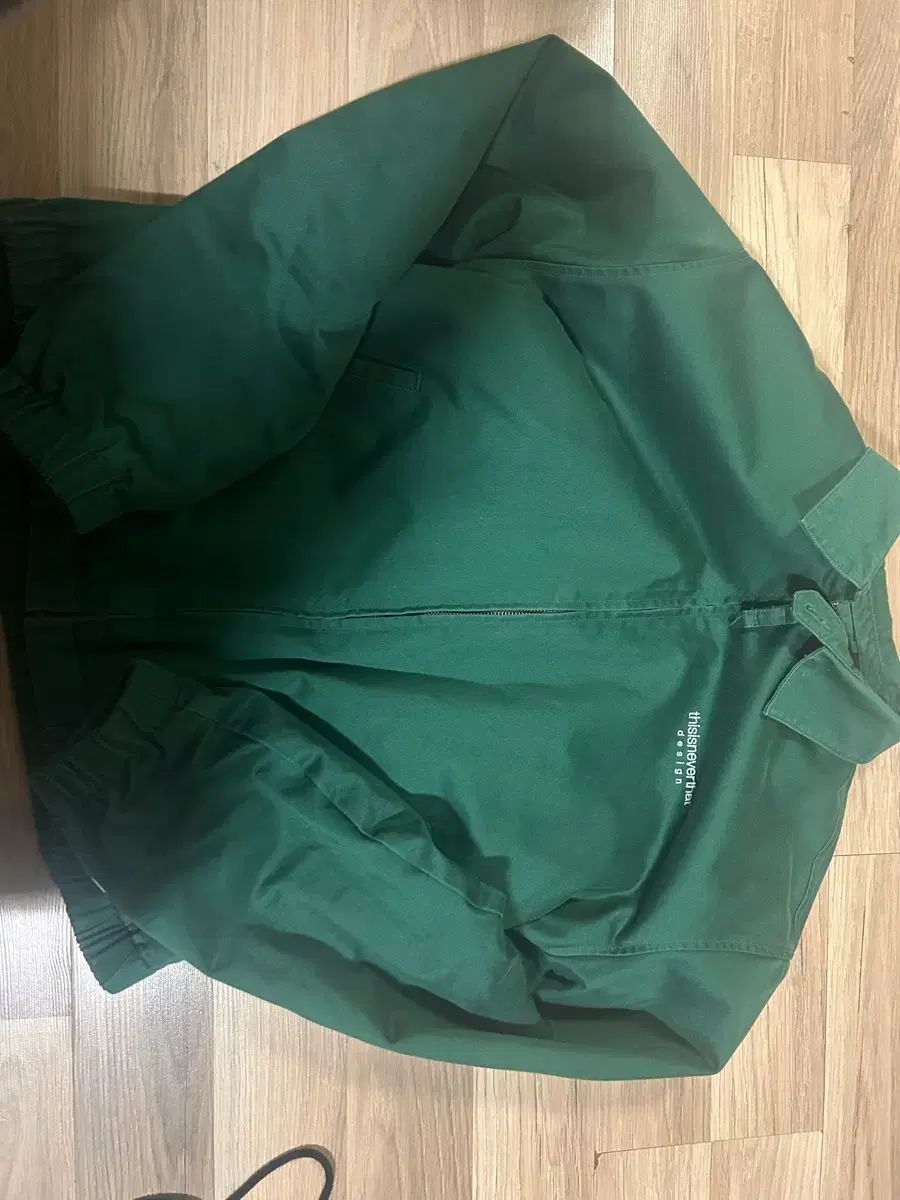 thisisneverthat ゴアテックス ジップ ジャケット グリーン