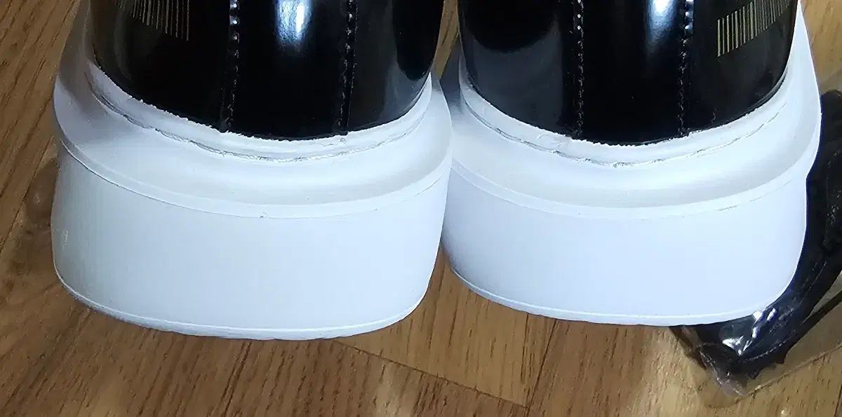  P-31 オーバーソール 黒白|白 7 CM まとめ売り スニーカー 靴