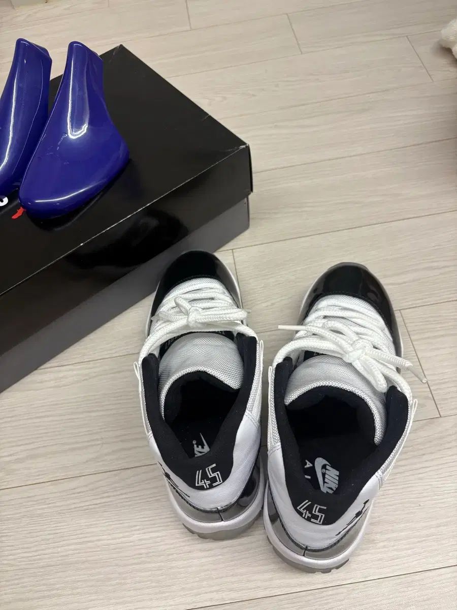 してるんです 笑