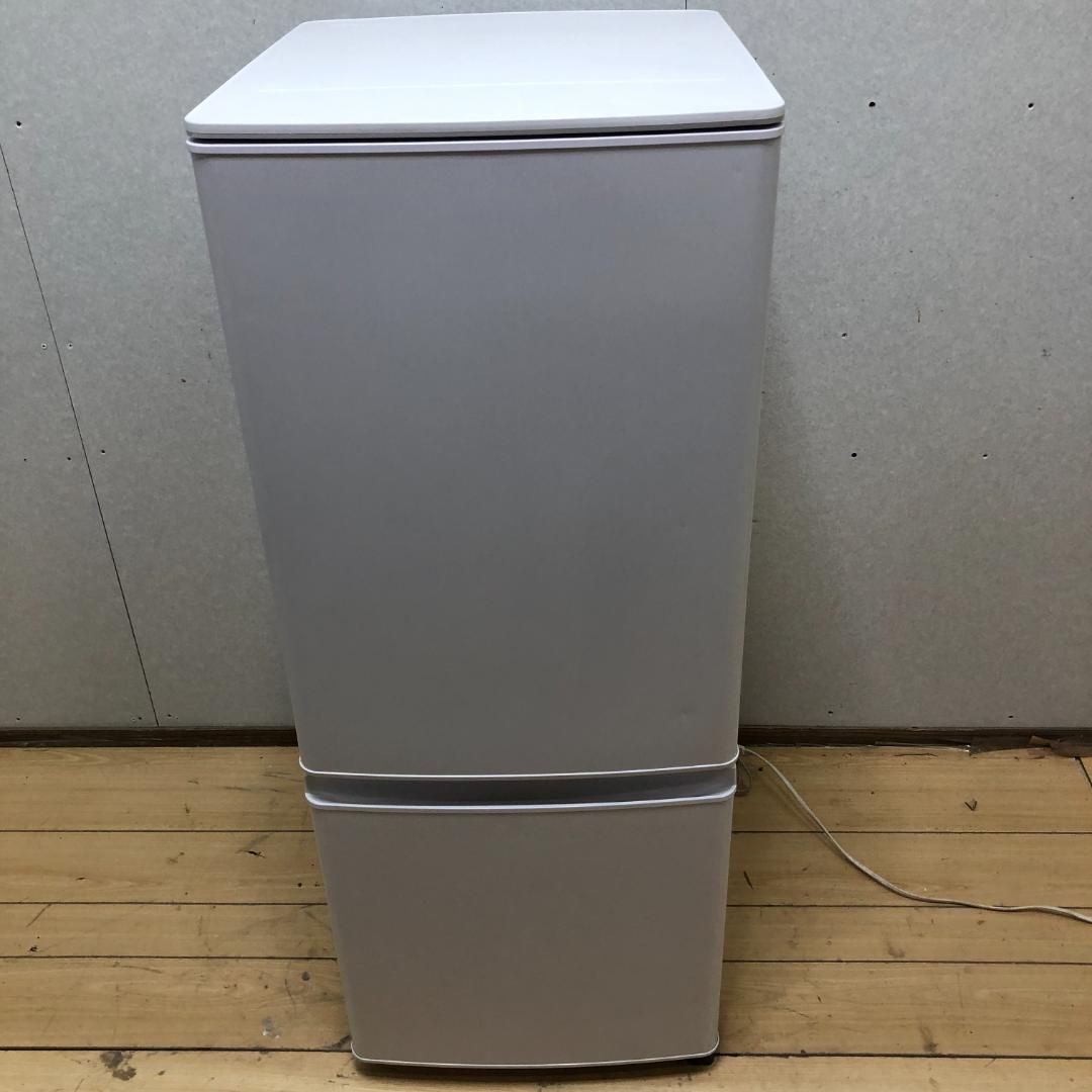 東京23区送料無料　超美品三菱202０　2ドア冷蔵庫146L　MR-P15F-W 東京23区送料無料 超美品三菱2020 2ドア冷蔵庫146L MR-P15F-W 【公式