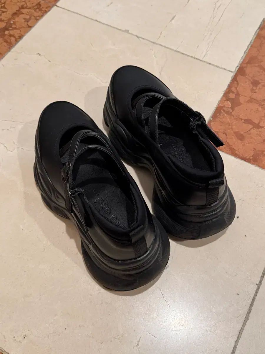 ニコアンド niko and メリージェーン シューズ ブラック