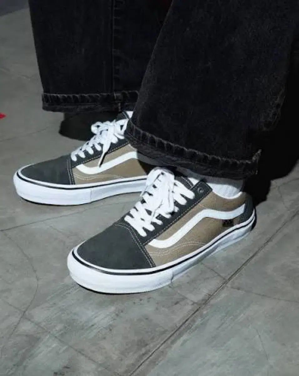 255 ヴァンズ スケート オールドスクール ゴシック オリーブ