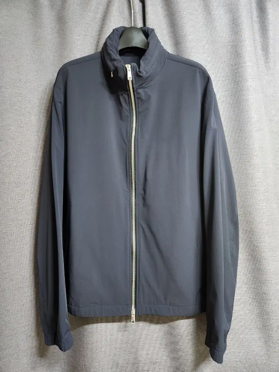 セオリー フリーサイズ テック アウター