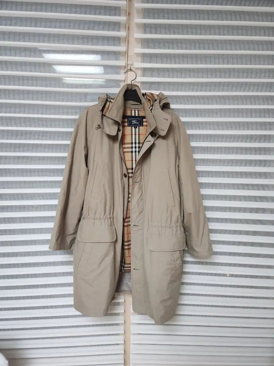バーバリー メンズ フード アウター 105