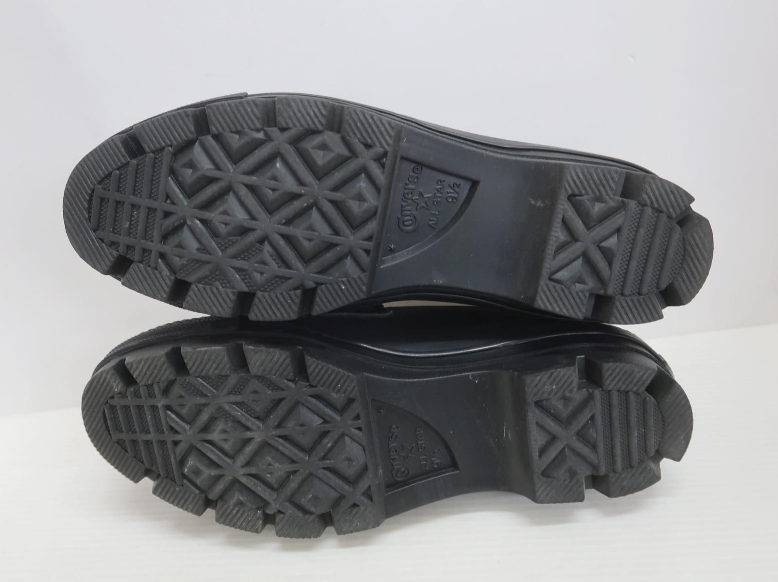 スニーカー 28㎝