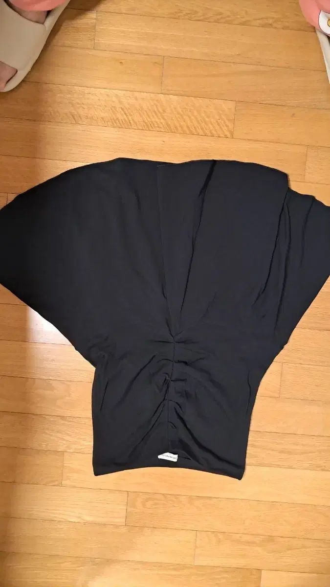 アルマーニ 黒 シャーリング フ スカート 55