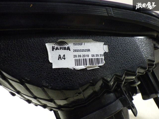 破損なし！】ルノー純正 AHA4B1 トゥインゴ AH系 テールライト