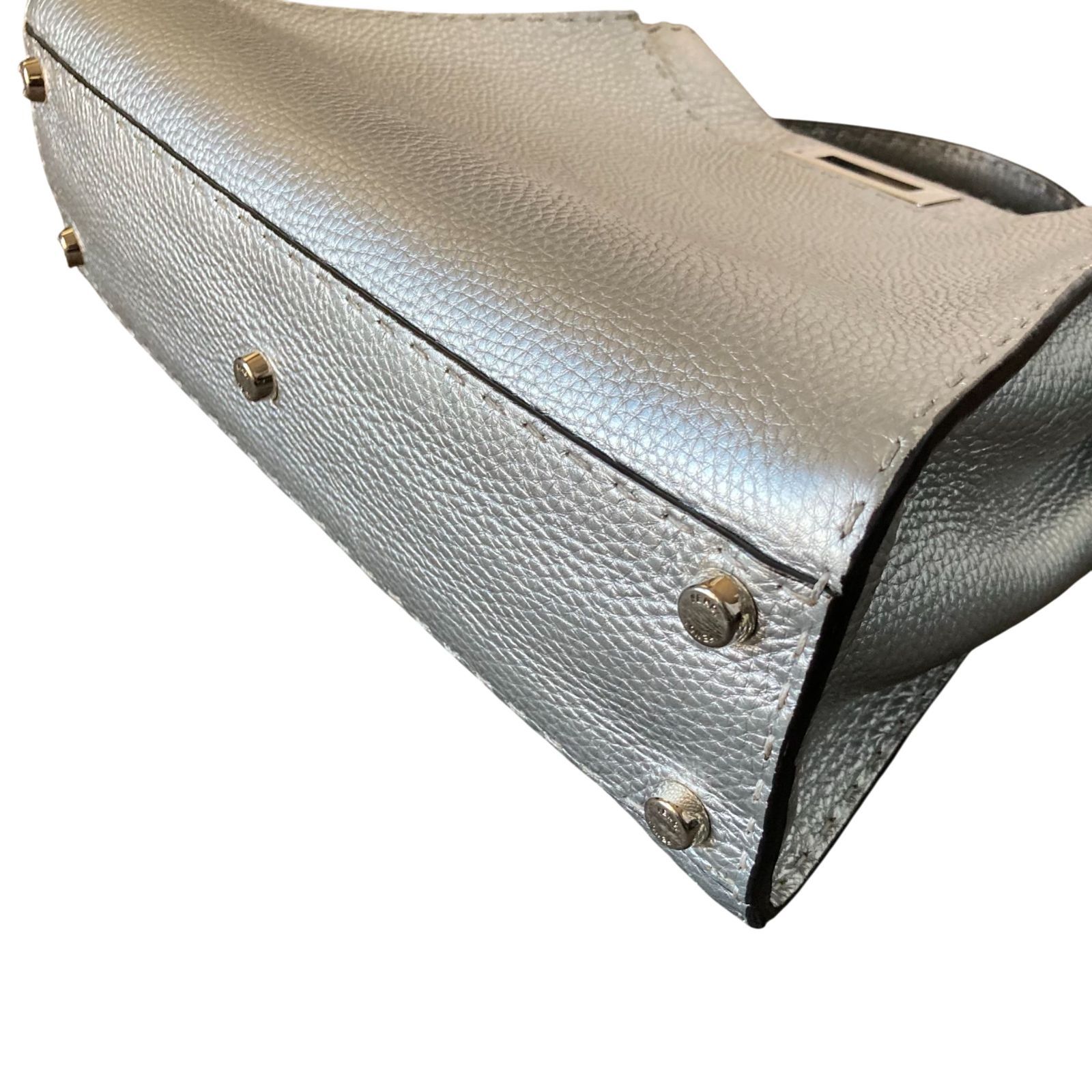 美品】FENDI フェンディ ピーカブー ミディアム セレリア レディース