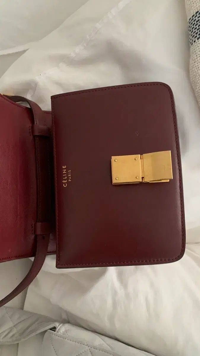 オールドセリーヌ